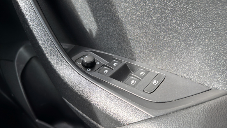 Skoda Karoq 1.0 TSI SE 5dr DSG Petrol Estate